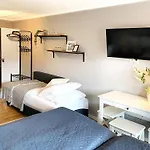 Cozy Apartment In City Center