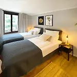 Cozy Apartment In City Center